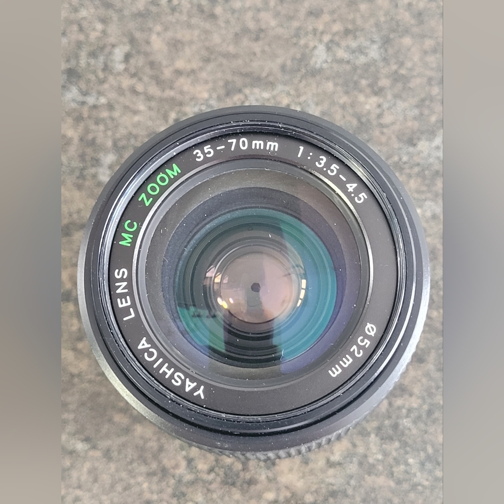 Yashica MC Zoom Lens 35-70mm 1:3.5-4.5